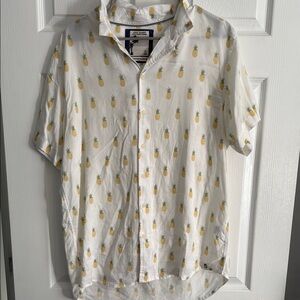 White Pineapple Print Men's Shirt